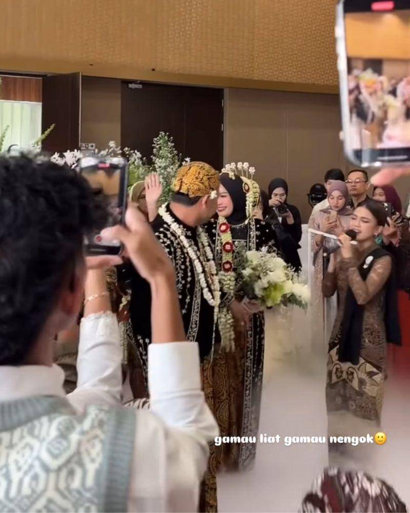 Instagram.com/novia_tumeang